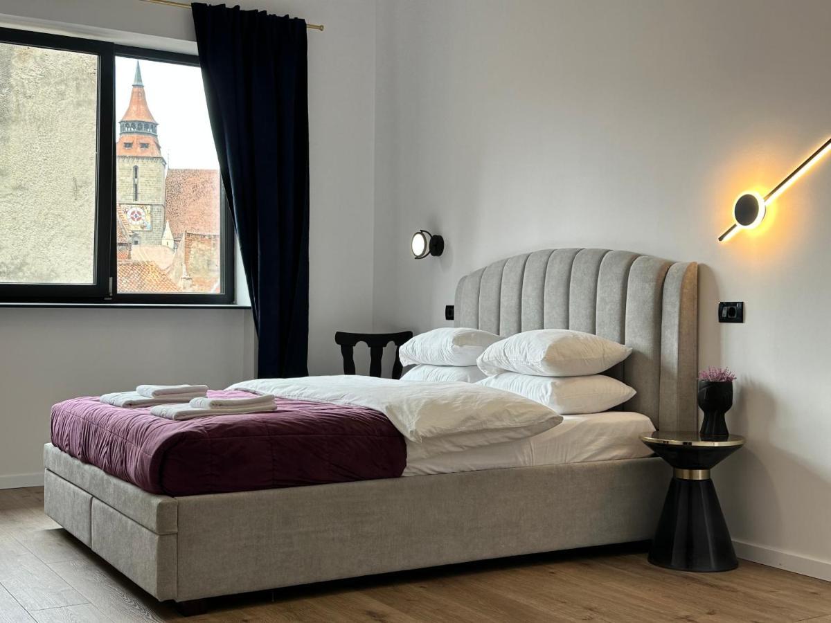 Peaceful Condo For Romantic Getaways Near Black Church - 3Min Walk Braşov Eksteriør bilde