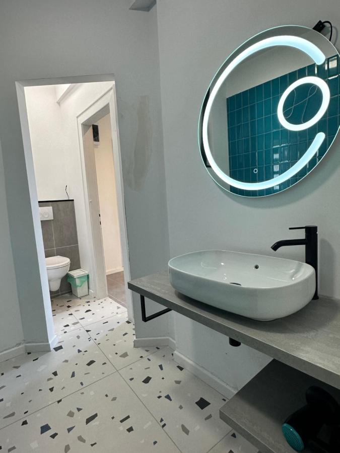 Peaceful Condo For Romantic Getaways Near Black Church - 3Min Walk Braşov Eksteriør bilde