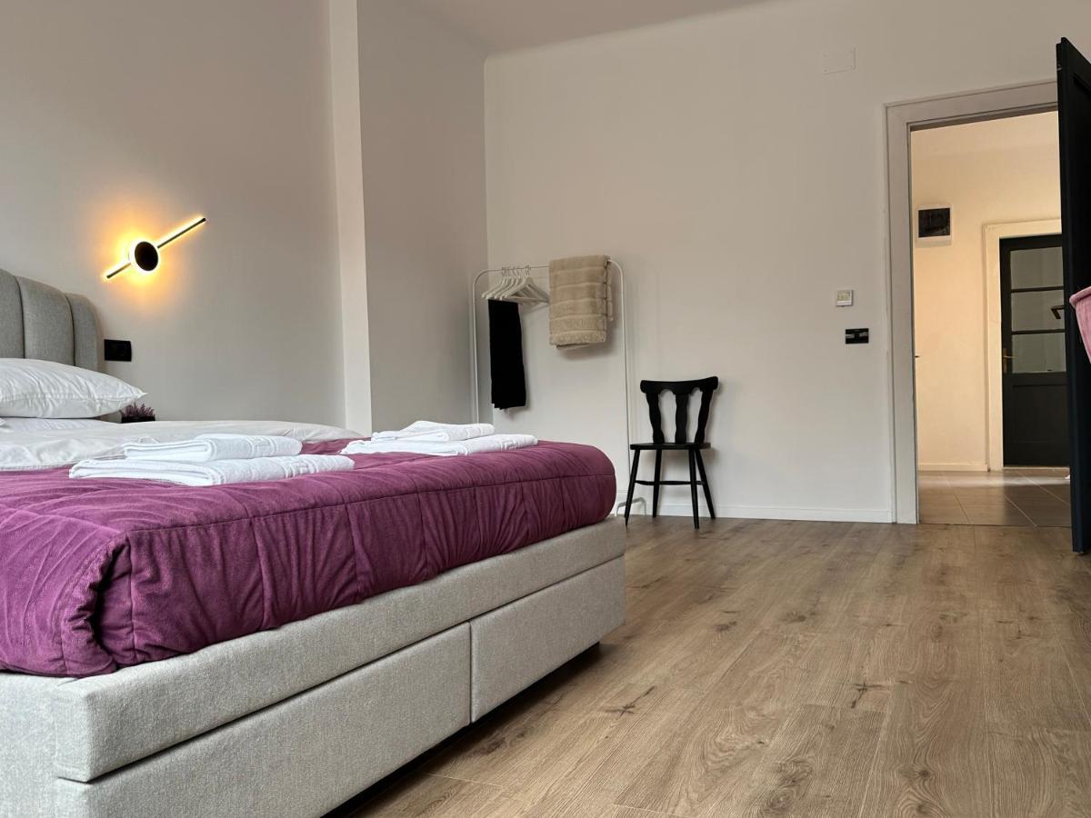 Peaceful Condo For Romantic Getaways Near Black Church - 3Min Walk Braşov Eksteriør bilde
